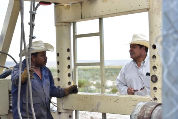 Supervisa Beto Obra En Ejido Lucio Blanco La Prensa De Coahuila