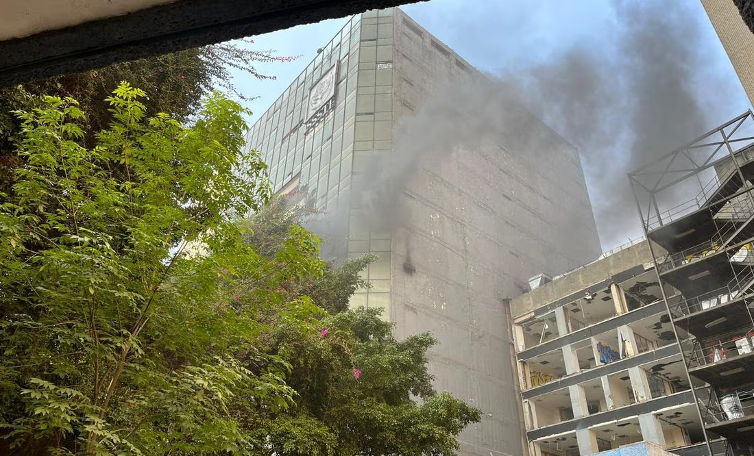 Videos Y Fotos Incendio Consume Edificio Del Issste En Paseo De La