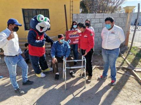 Apoya CROC y PRI con aparatos ortopédicos.