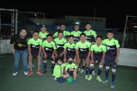Patty Confecciones es campeón en Primera Fuerza