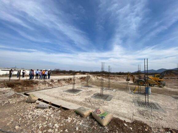 Constata construcción de megatanque en MM