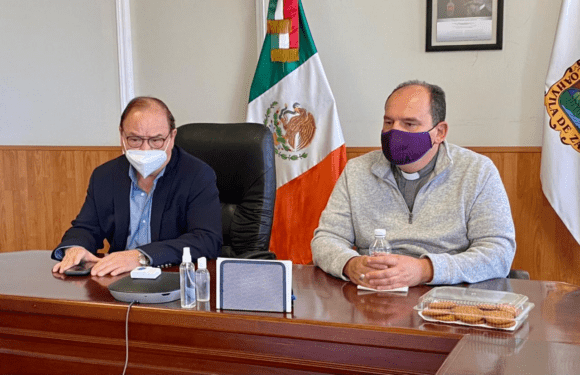 SE REÚNE SECRETARIO DE SALUD DE COAHUILA CON EL OBISPO DE SALTILLO