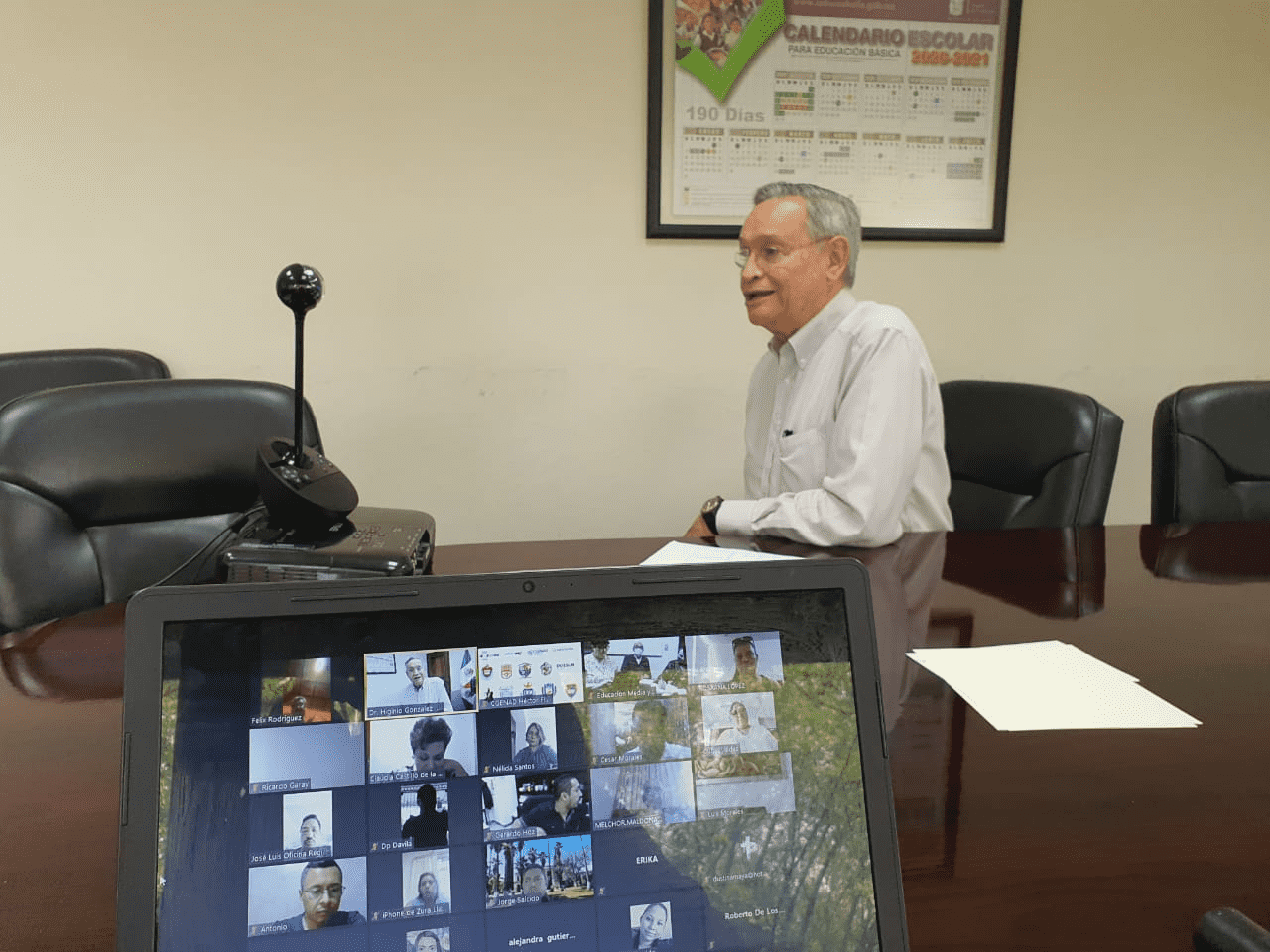 COORDINAN ESFUERZOS PARA LA VACUNACIÓN DEL PERSONAL AL SERVICIO DE LA EDUCACIÓN EN COAHUILA