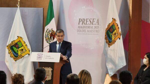 Entrega MARS presea a maestros del sureste