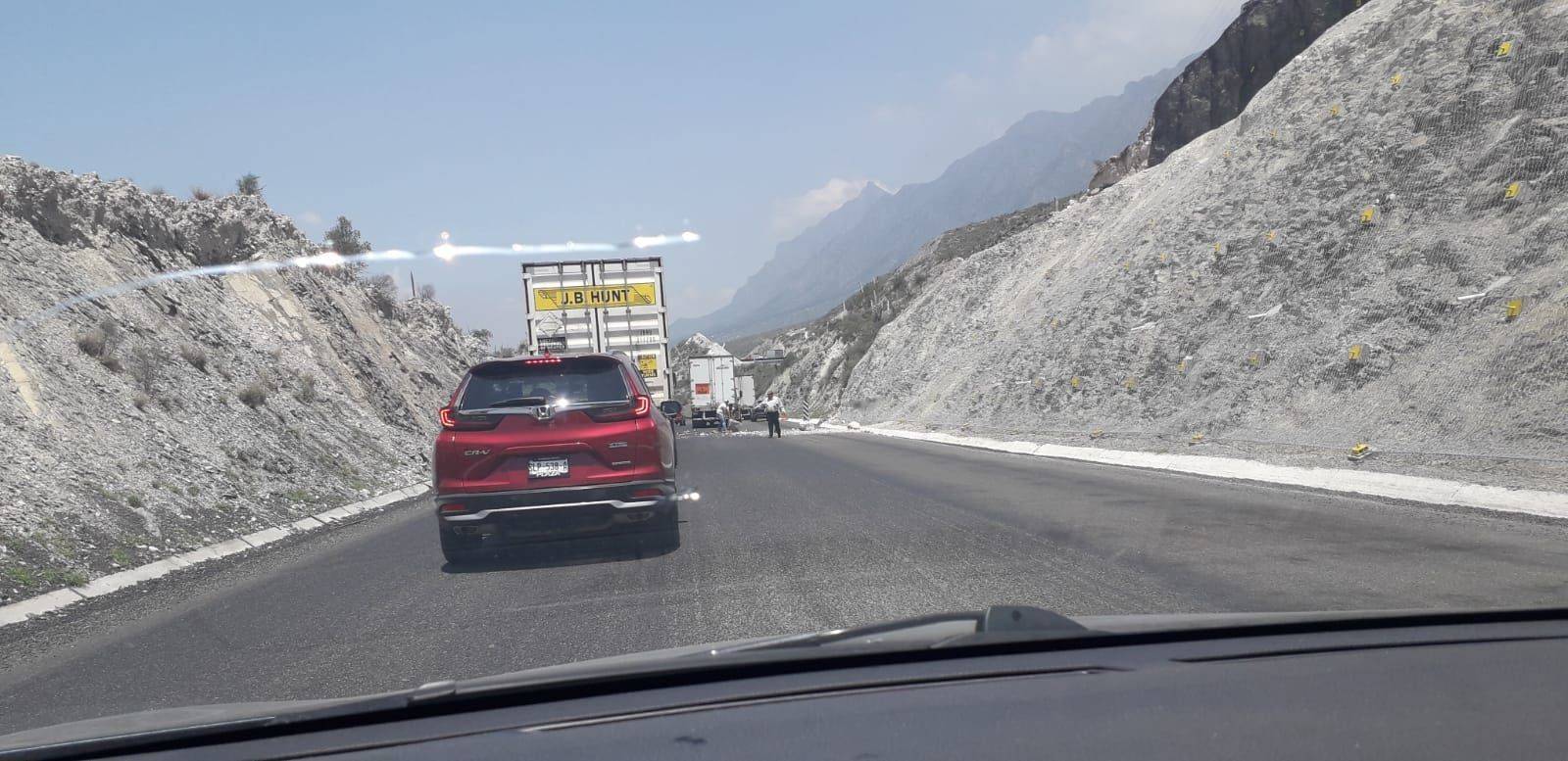 Deslave en carretera Ramos – Nuevo León