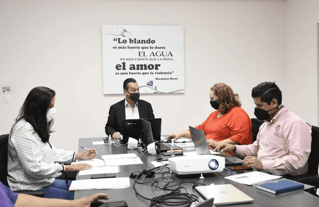 CELEBRA CENTRO DE JUSTICIA PARA LAS MUJERES DE COAHUILA JUNTA DE GOBIERNO