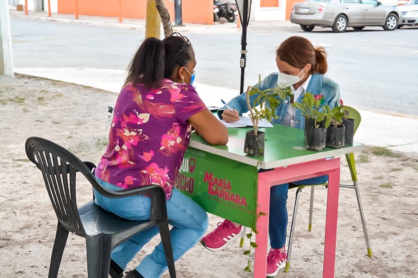 Regresa brigada «Estoy aquí, te escucho»; continúa María Bárbara con cercanía social