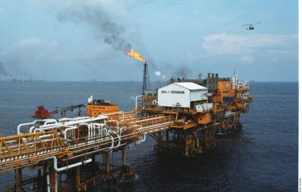 Frenan a Pemex su monopolio