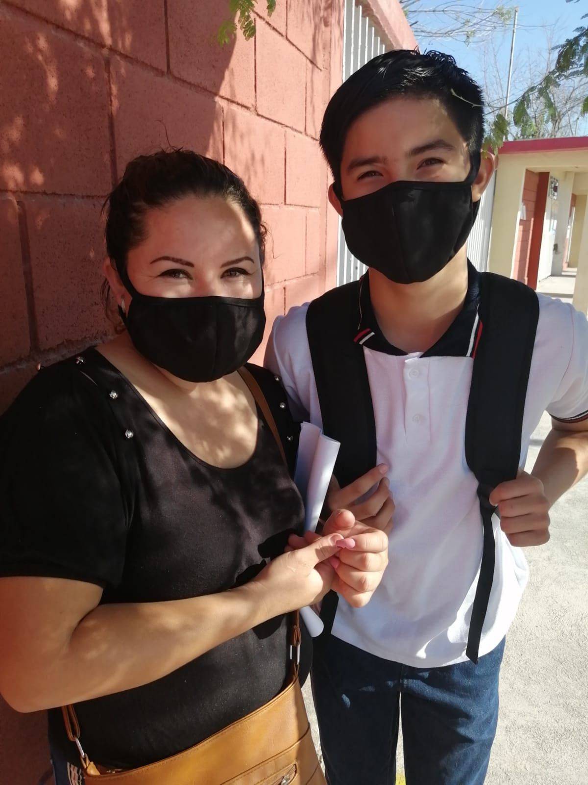 Nerviosos y felices van a la secundaria