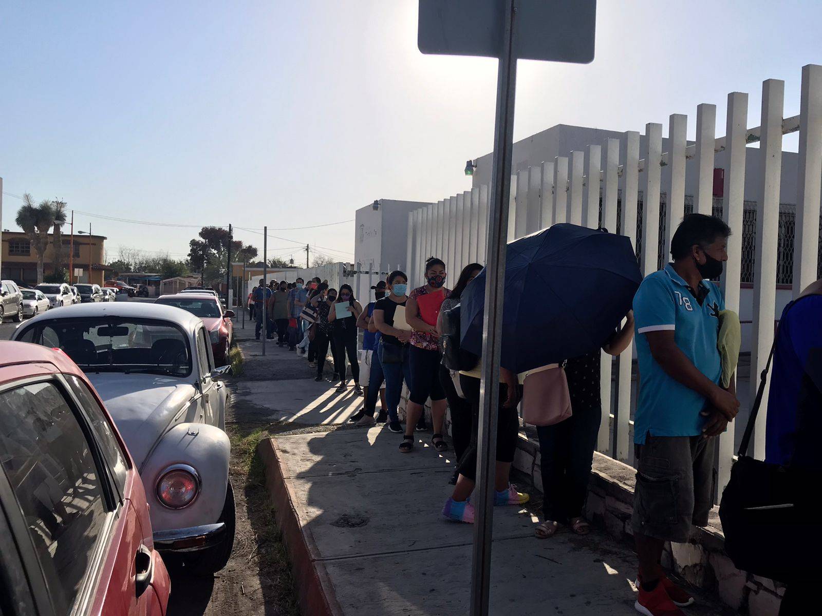 Madrugan padres… se cae el sistema
