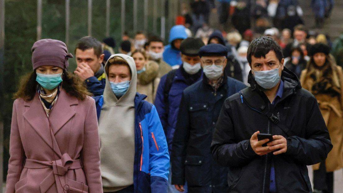 El desarrollador de Sputnik V afirma que ya comenzó a desarrollar la nueva versión del fármaco adaptado a la variante Ómicron del coronavirus