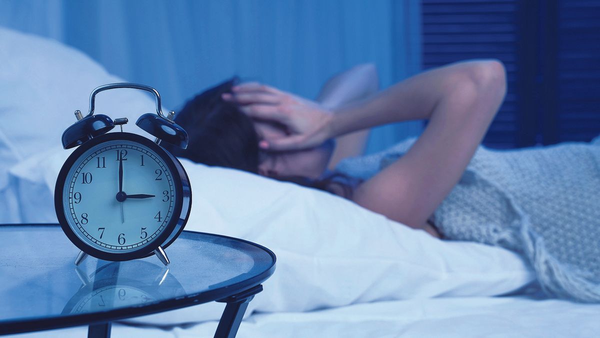 Dormir menos de 6 horas causa sobrepeso y grasa abdominal: especialistas