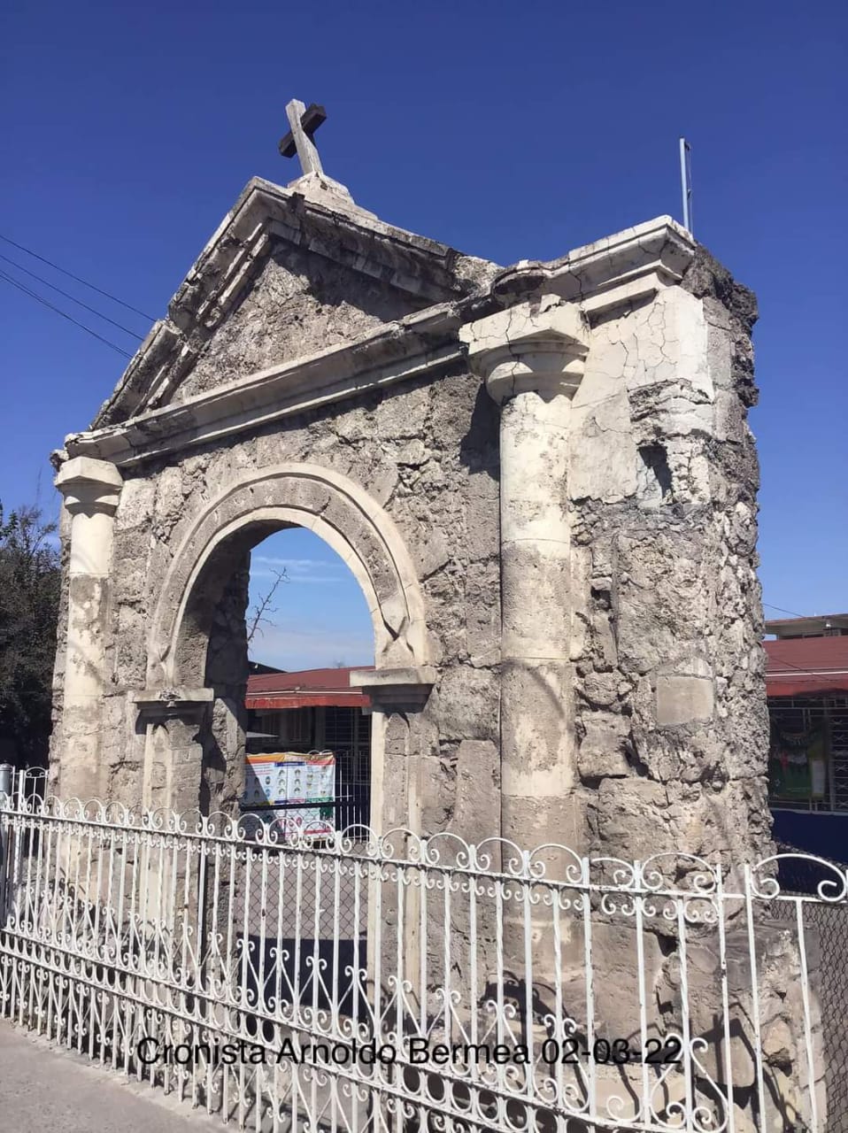 PANTEÓN DE SANTIAGO El Alcalde que dispuso su construcción, finalmente lo estrena