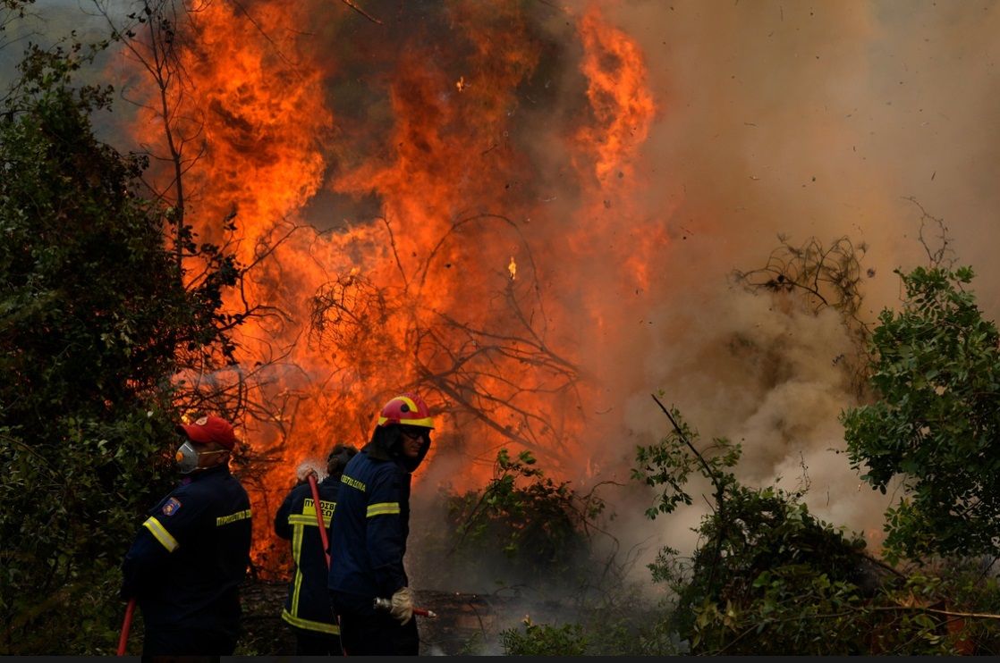Humo de los incendios forestales acelera el calentamiento en el Ártico: expertos