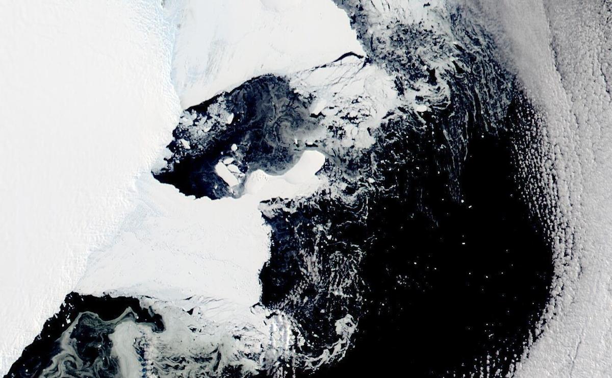 Colapsa plataforma de hielo del tamaño de la ciudad de Nueva York en la Antártida Oriental