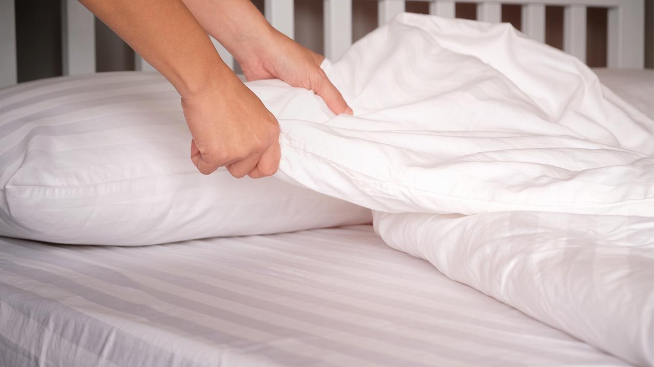 ¿Con qué frecuencia debes lavar las sábanas de tu cama?