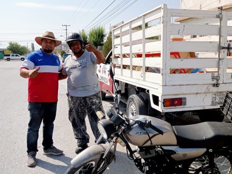 Le tiran Paro al de los Yukis