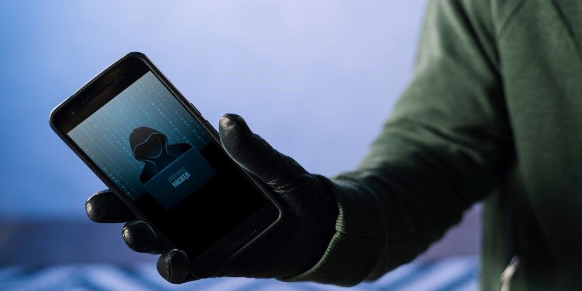 ¿Escuchas ruido en tus llamadas? Así puedes saber si tu celular está intervenido o te vigilan