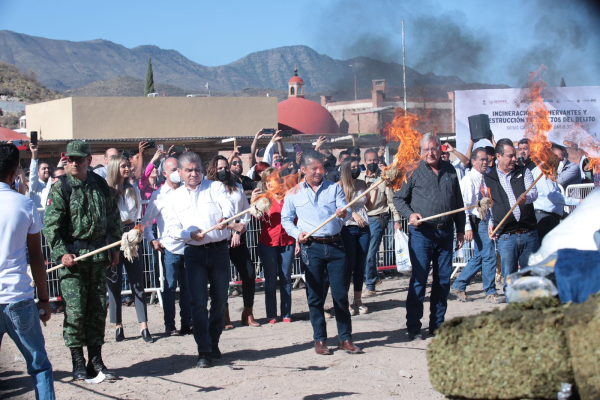 ENCABEZA MARS INCINERACIÓN DE ENERVANTES Y OBJETOS DEL DELITO POR MÁS DE 110 MDP￼