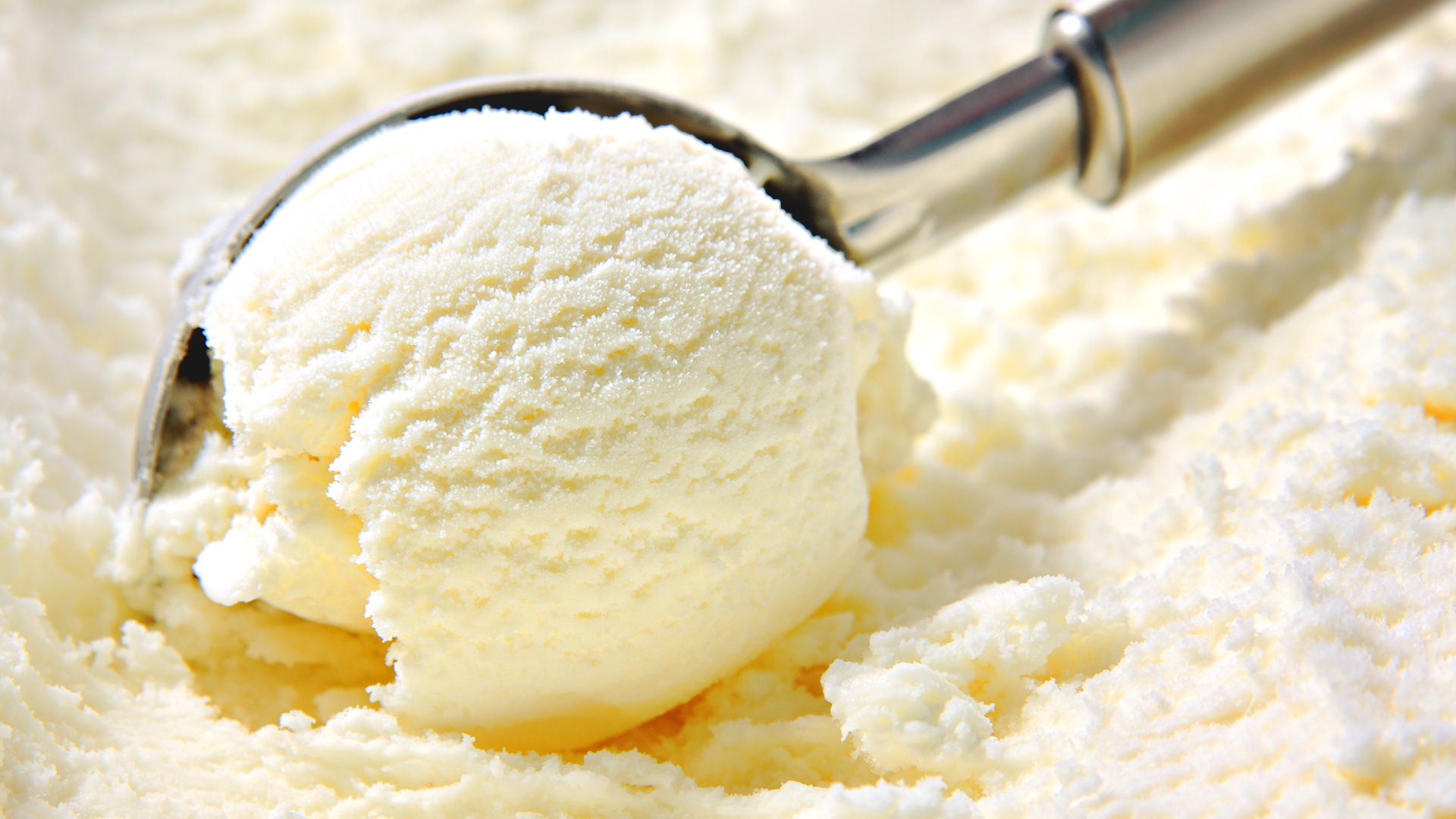 ¿Antojo de helado? Te damos la receta para hacerlo en casa