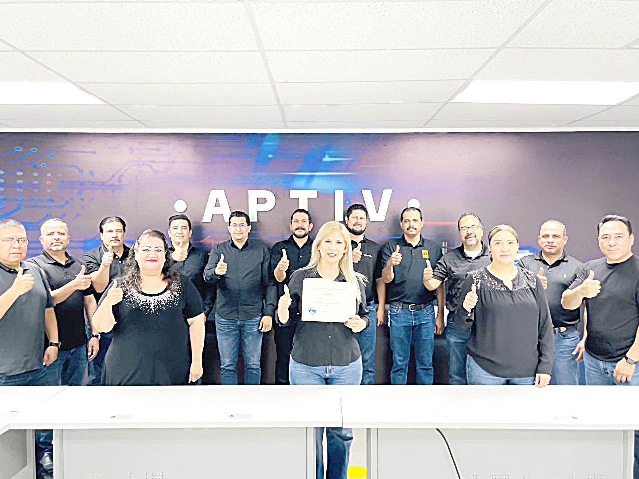 Recibe empresa Aptiv 8 premios a la excelencia