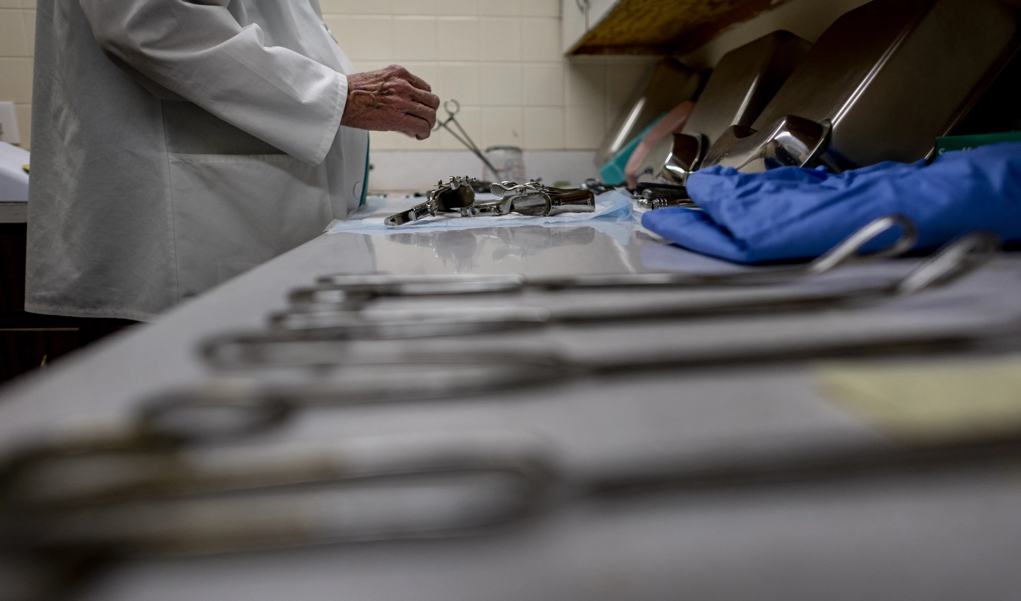 Los médicos están preocupados por que la desinformación en línea lleve a las mujeres a métodos de aborto inefectivos y peligrosos