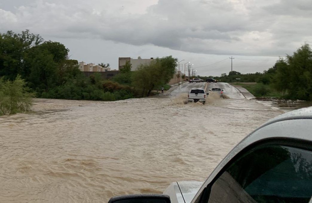 Lluvia provocó inundaciones en Acuña y PN.