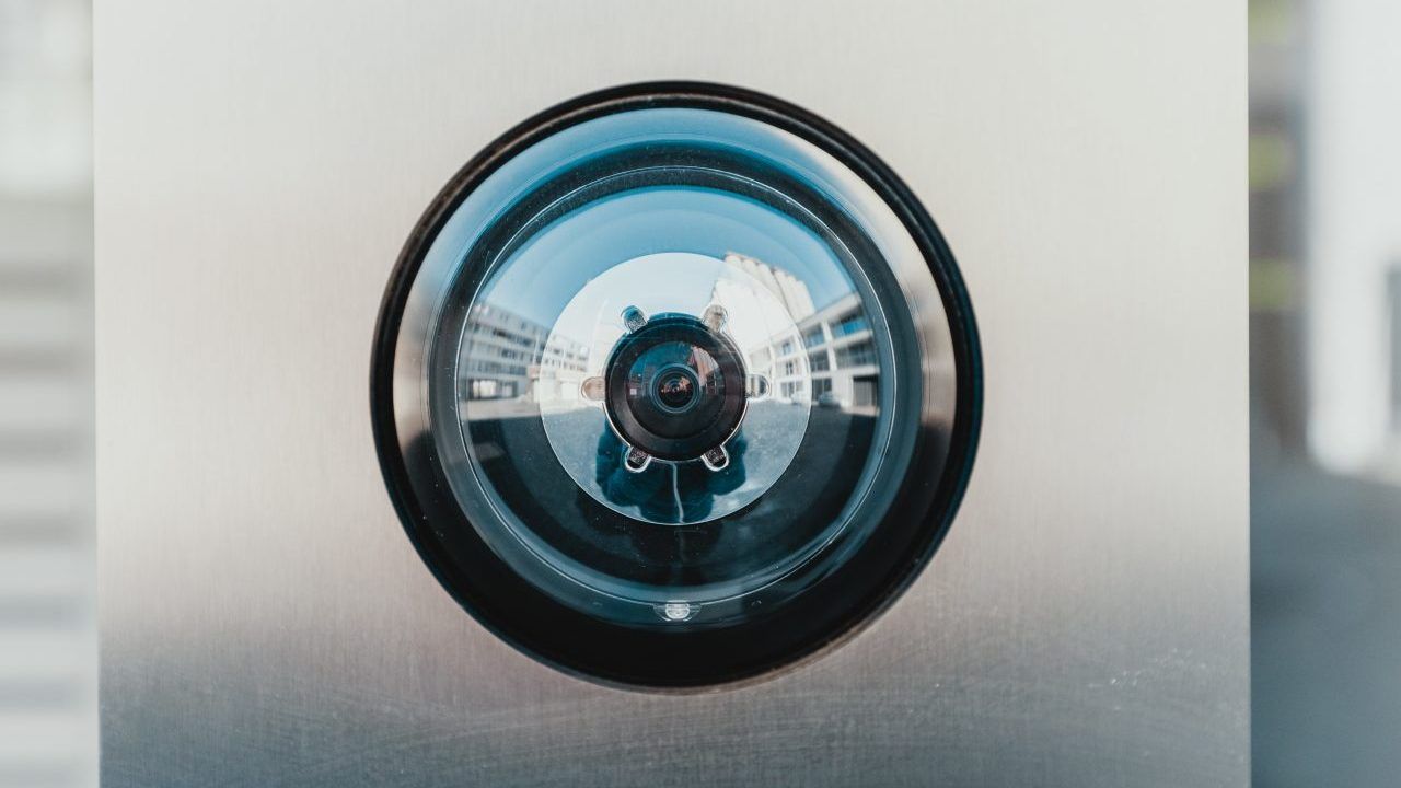 ¿Dispositivos inteligentes en casa? Cuidado, alguien te podría estar viendo o escuchando