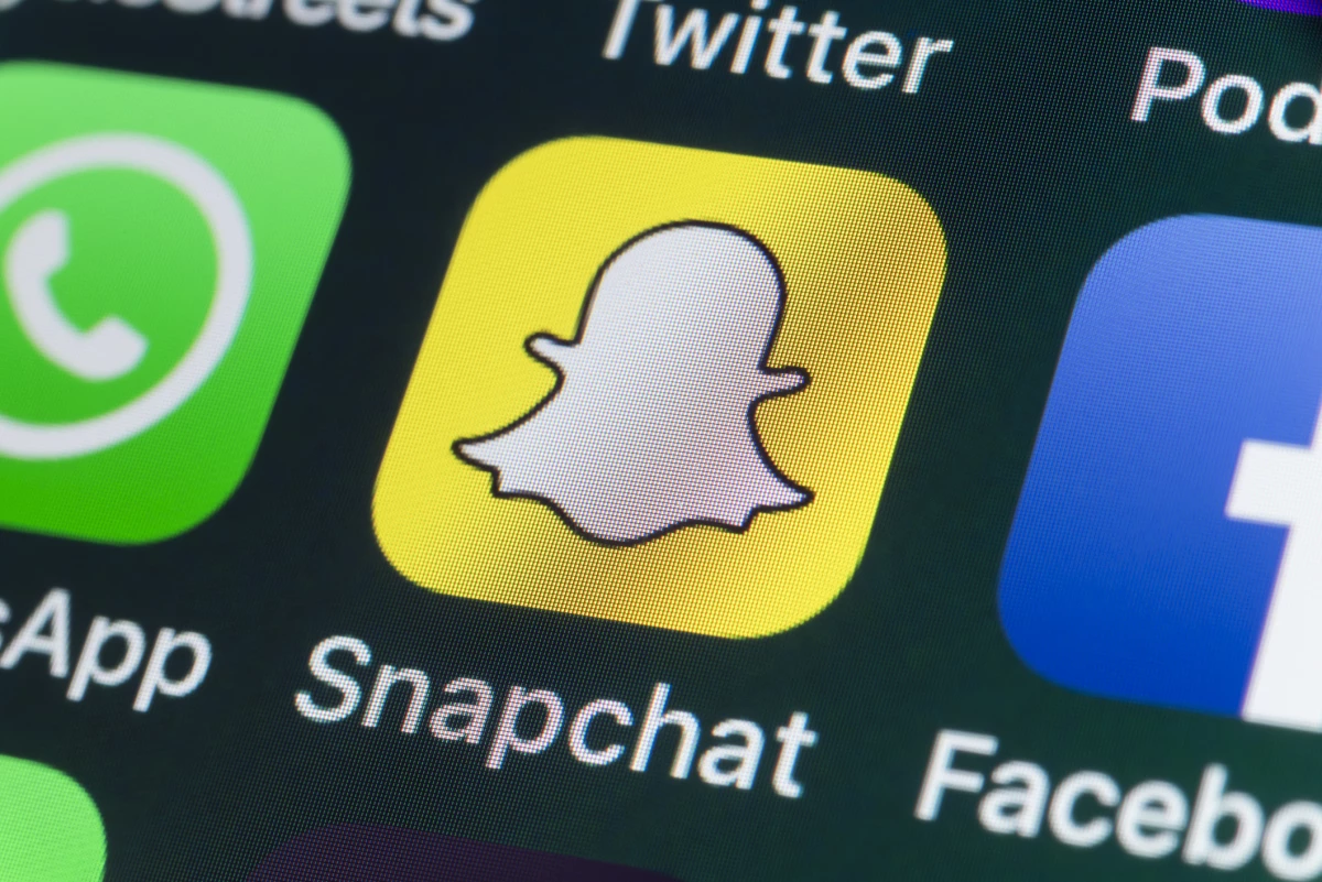 Snapchat también sufre la crisis, recortará 6,400 empleos