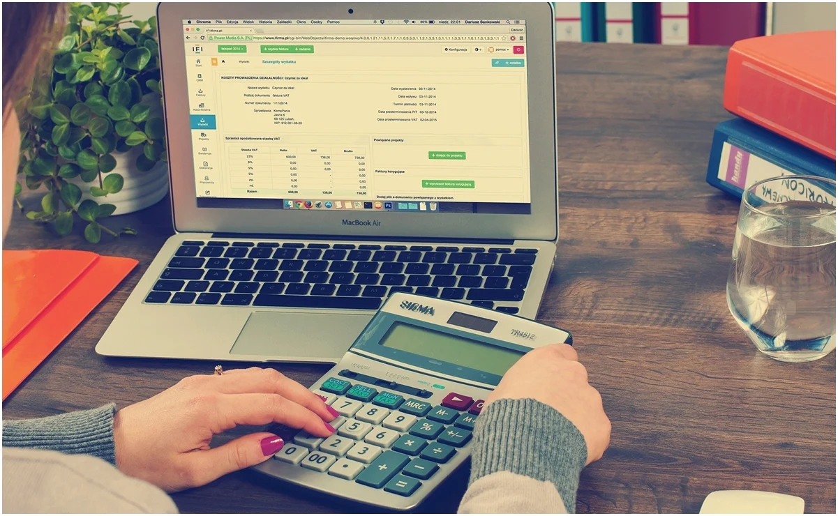 Estos son los 3 pasos que debes seguir para saber si tienes un adeudo fiscal con el SAT