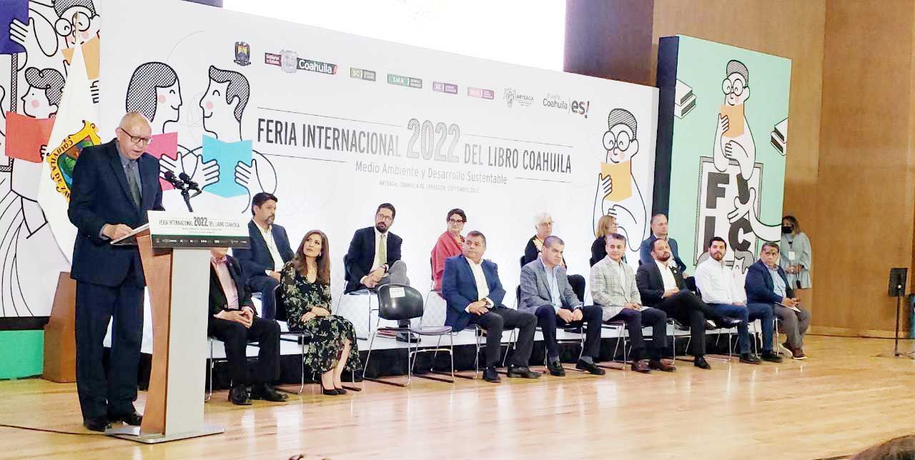 Congreso presente en la Feria del Libro Coahuila