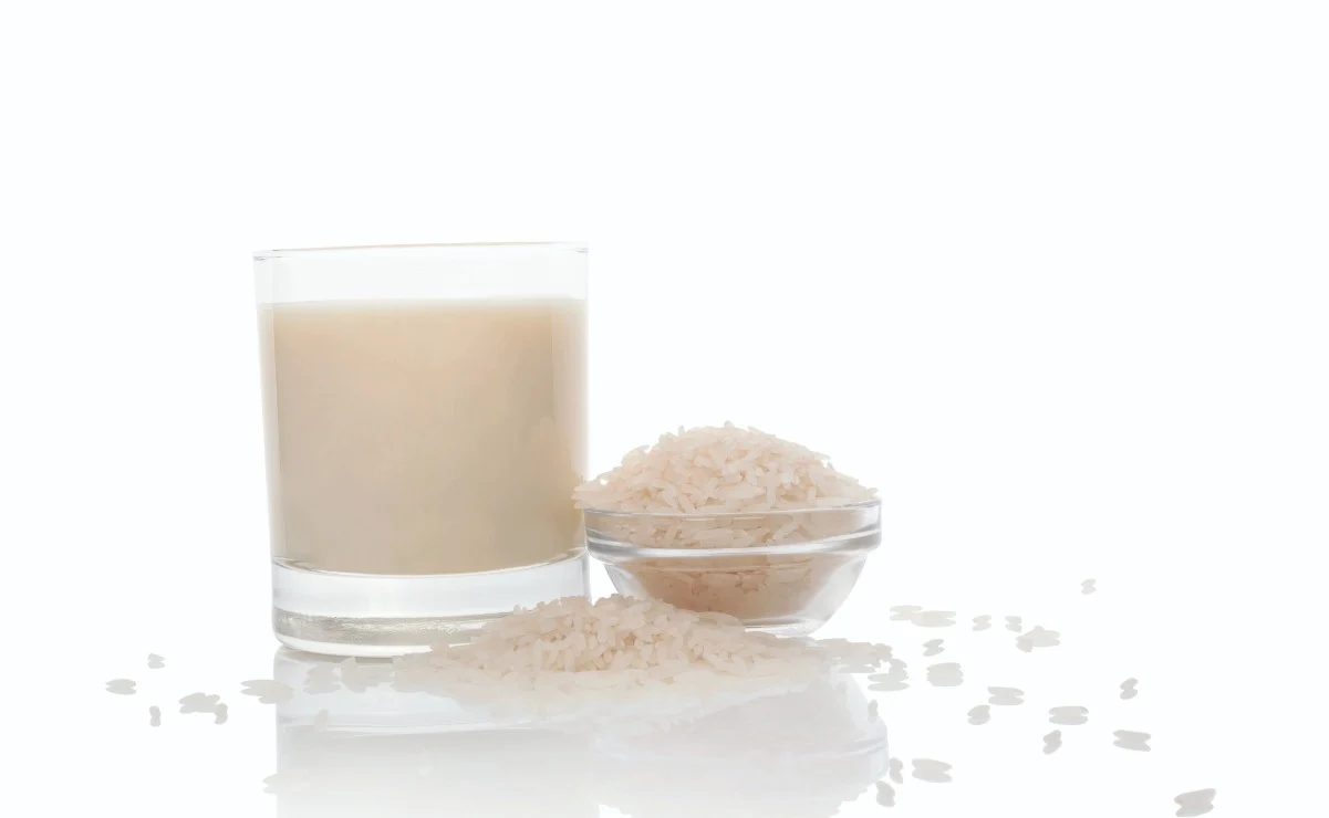 Para qué sirve el agua de arroz y cómo prepararla