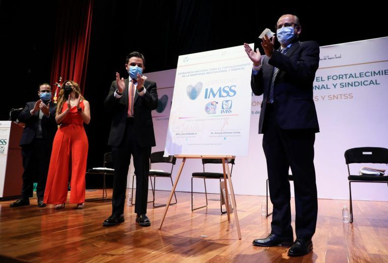 Lanzan IMSS y SNTSS Estrategia Nacional para el Fortalecimiento de la Identidad Institucional y Sindical de trabajadores