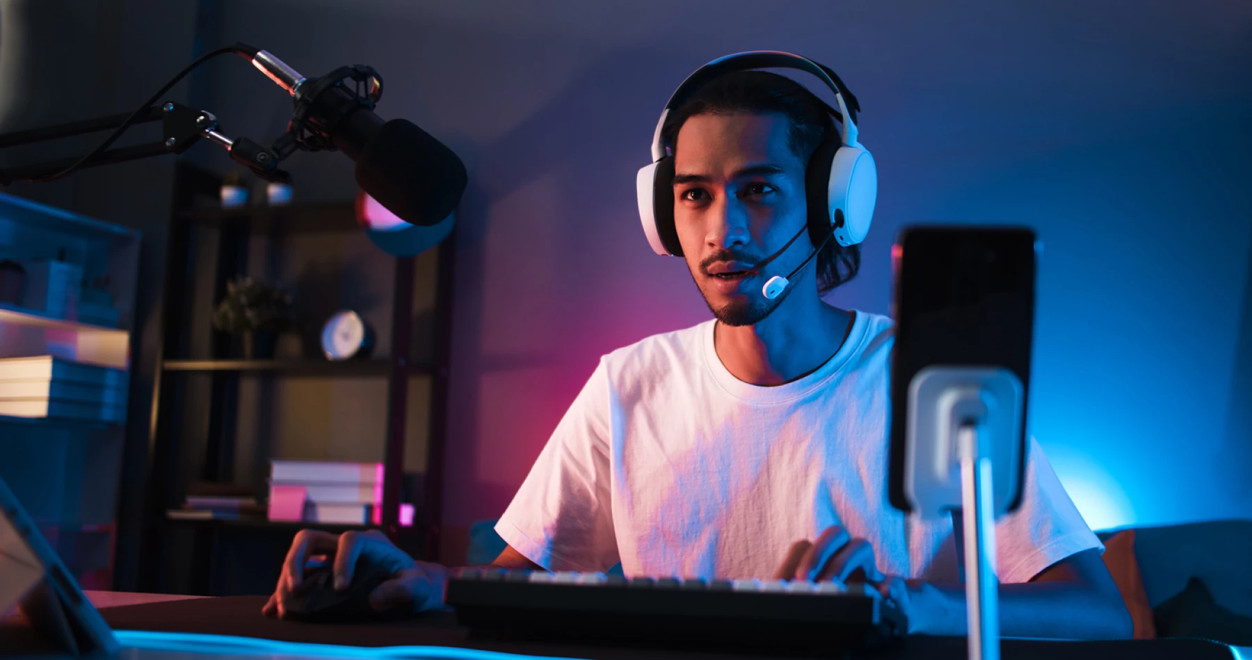 Twitch ahora permitirá que los socios transmitan en YouTube y Facebook