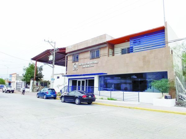 Electrificarán barda de edificio del PAN