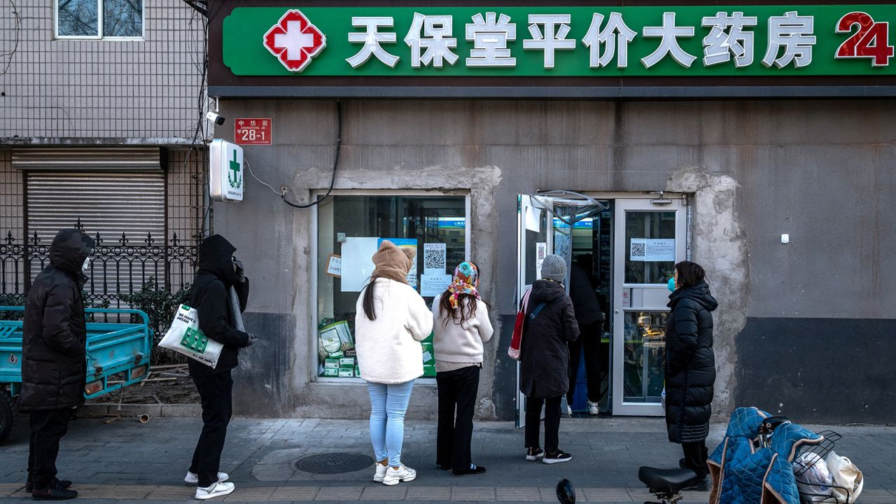 China, con calles vacías y más contagios tras desmantelar política de ‘covid cero’