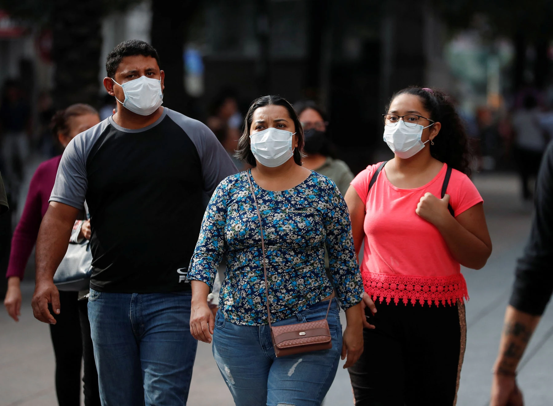 Jefe de la OMS espera que el covid ya no sea una emergencia el próximo año
