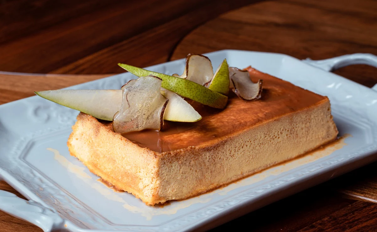 Aprovecha las peras y prepara un rico flan