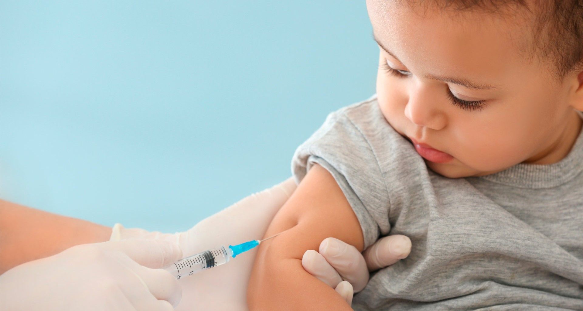 La FDA autoriza las vacunas actualizadas contra el covid-19 para niños a partir de los seis meses