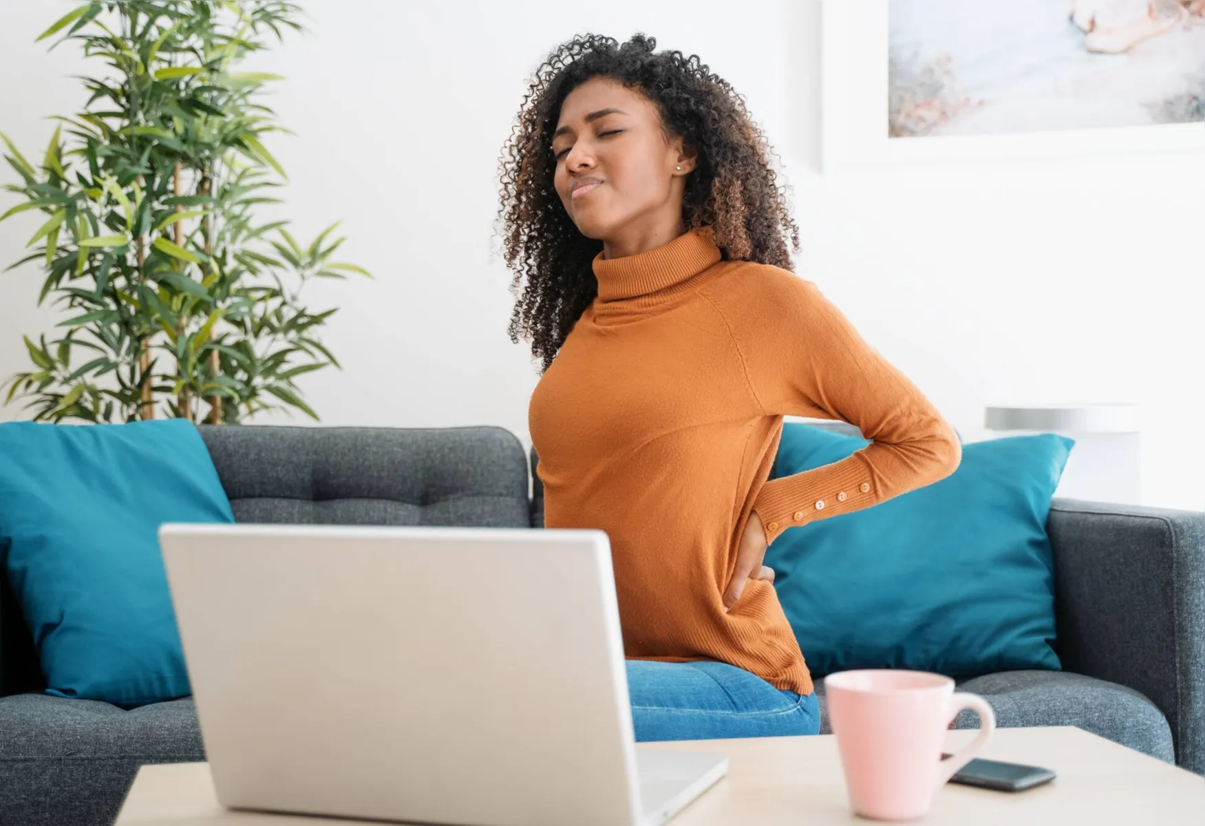 Males del ‘home office’: ¿Qué enfermedades puedes sufrir por estar sentado todo el día?