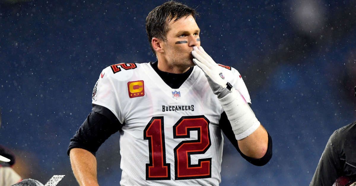 Tom Brady anuncia su adiós del fútbol americano: «Me retiro. Para siempre»