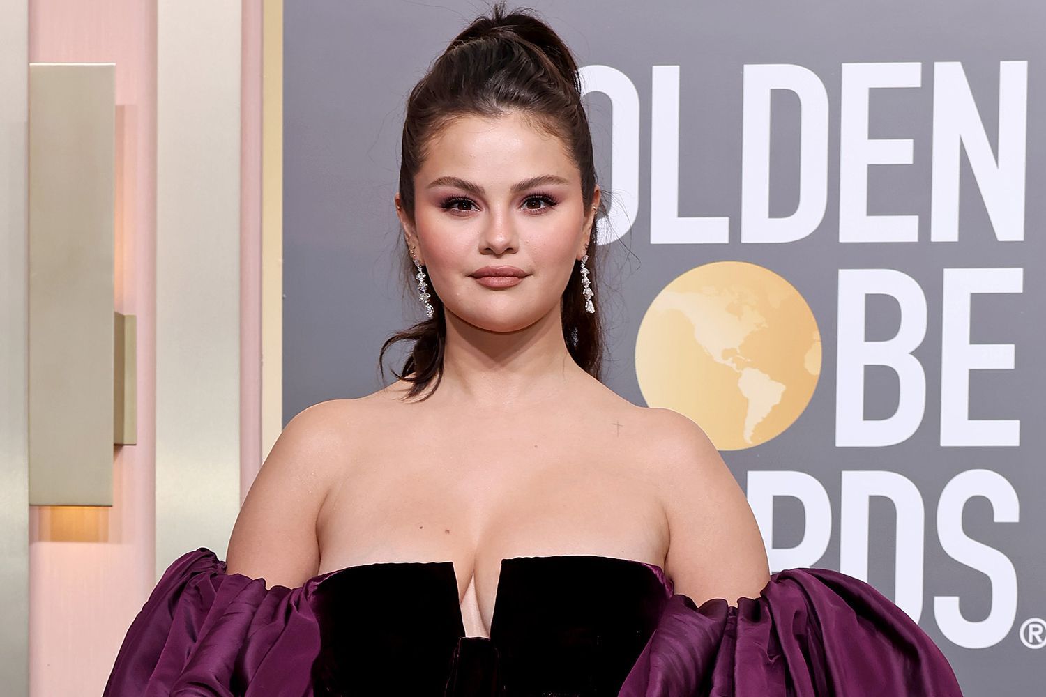 Selena Gómez dice que su aumento de peso se debe a una medicina: «Yo no soy una modelo»