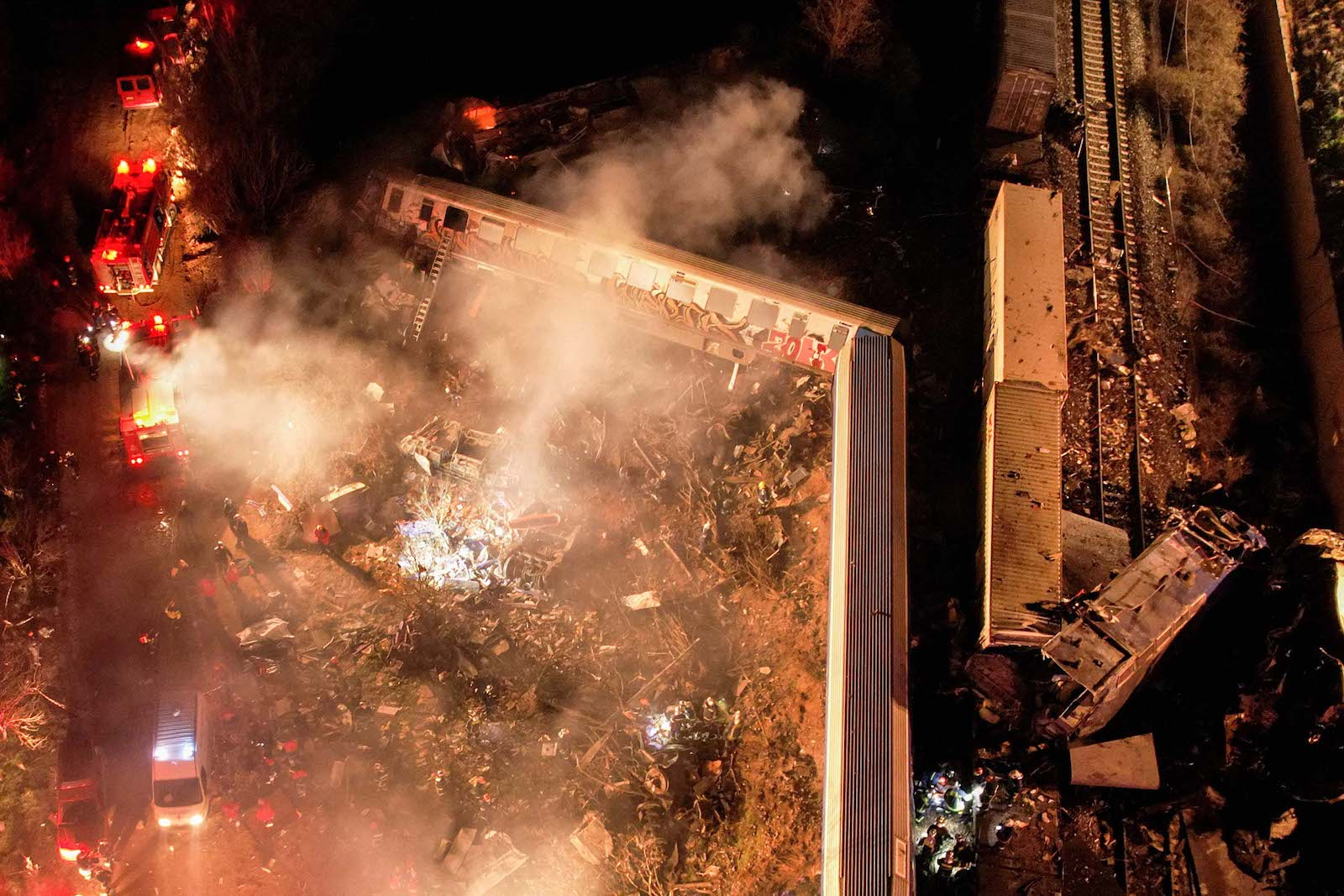 Decenas de muertos y heridos: trágico accidente de trenes en Grecia