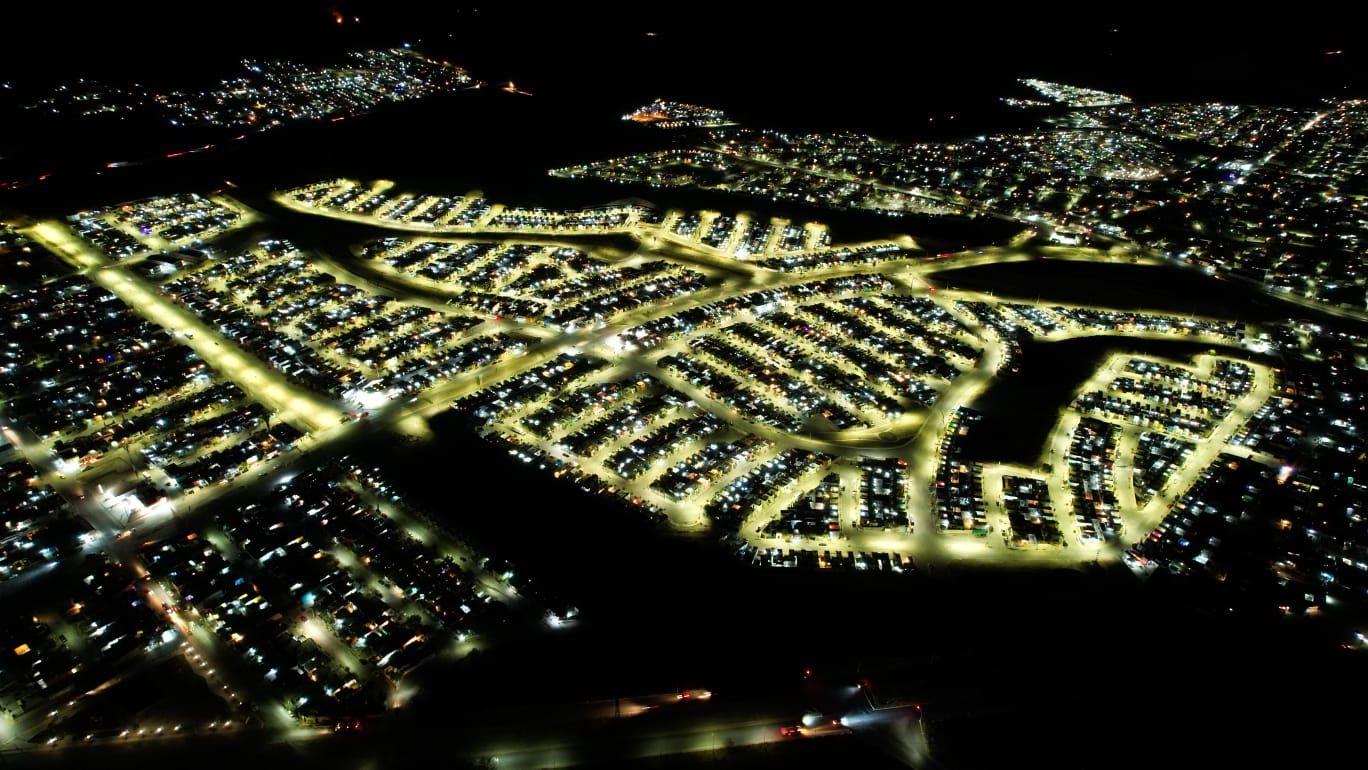 AVANZA MODERNIZACIÓN DE ALUMBRADO PÚBLICO EN COLONIAS DE RAMOS ARIZPE