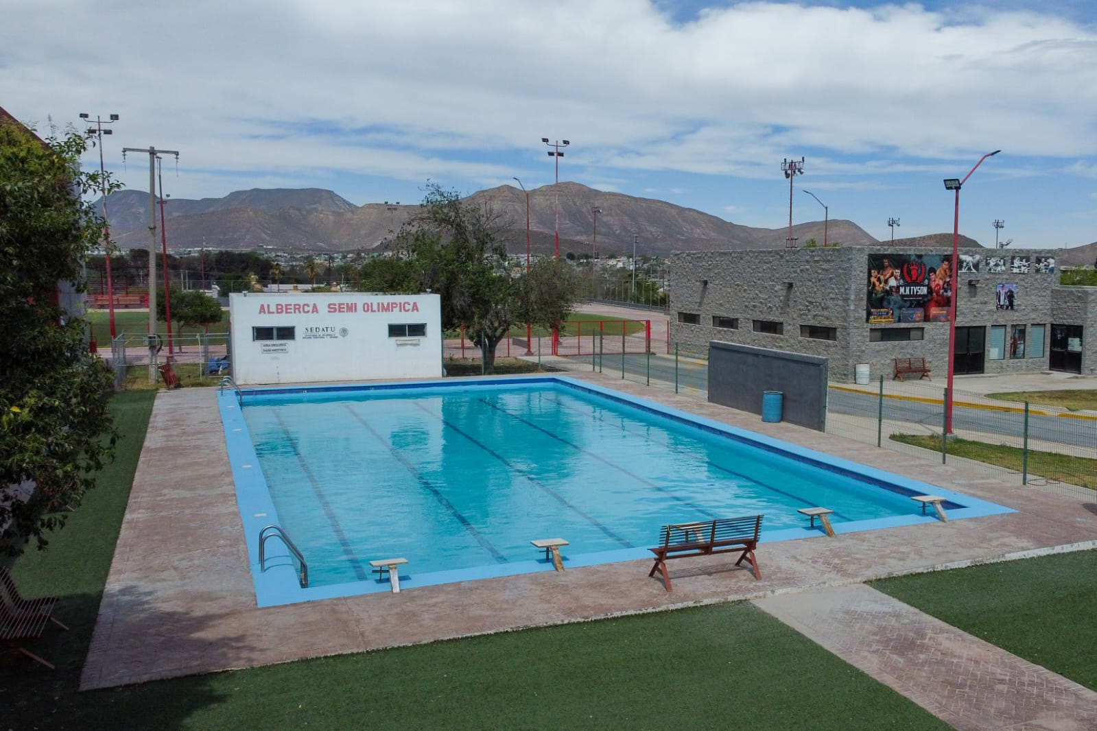 INVITAN A CURSOS DE NATACIÓN EN ALBERCA SEMIOLIMPICA