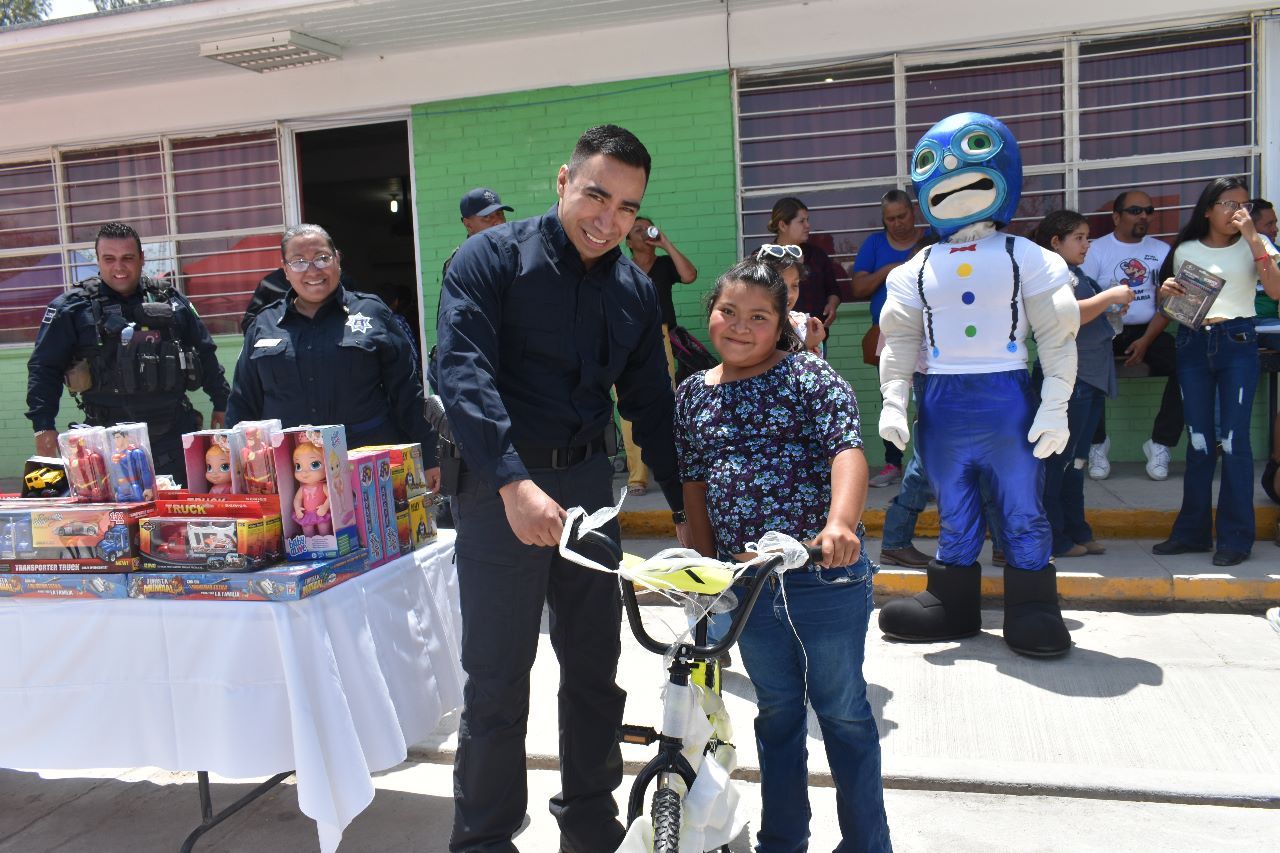 LLEGA “FERIA DE LA SEGURIDAD INFANTIL” A PAREDÓN
