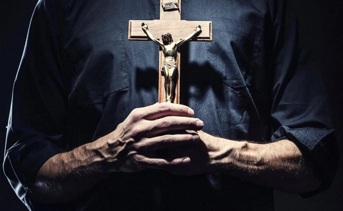 Diócesis de Querétaro fortalece su equipo de exorcismos