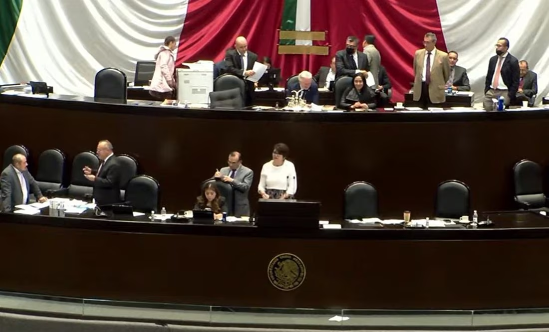 «México perdió hoy»: de madrugada, aprueban polémica Ley de Ciencia