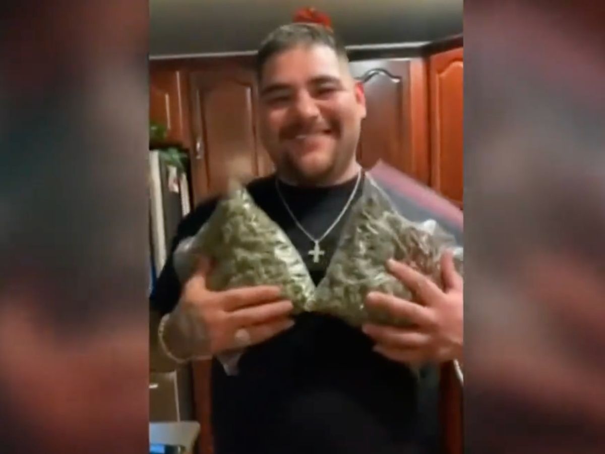 Exnovia hackeó cuenta del boxeador Andy Ruiz y revela oscuros secretos