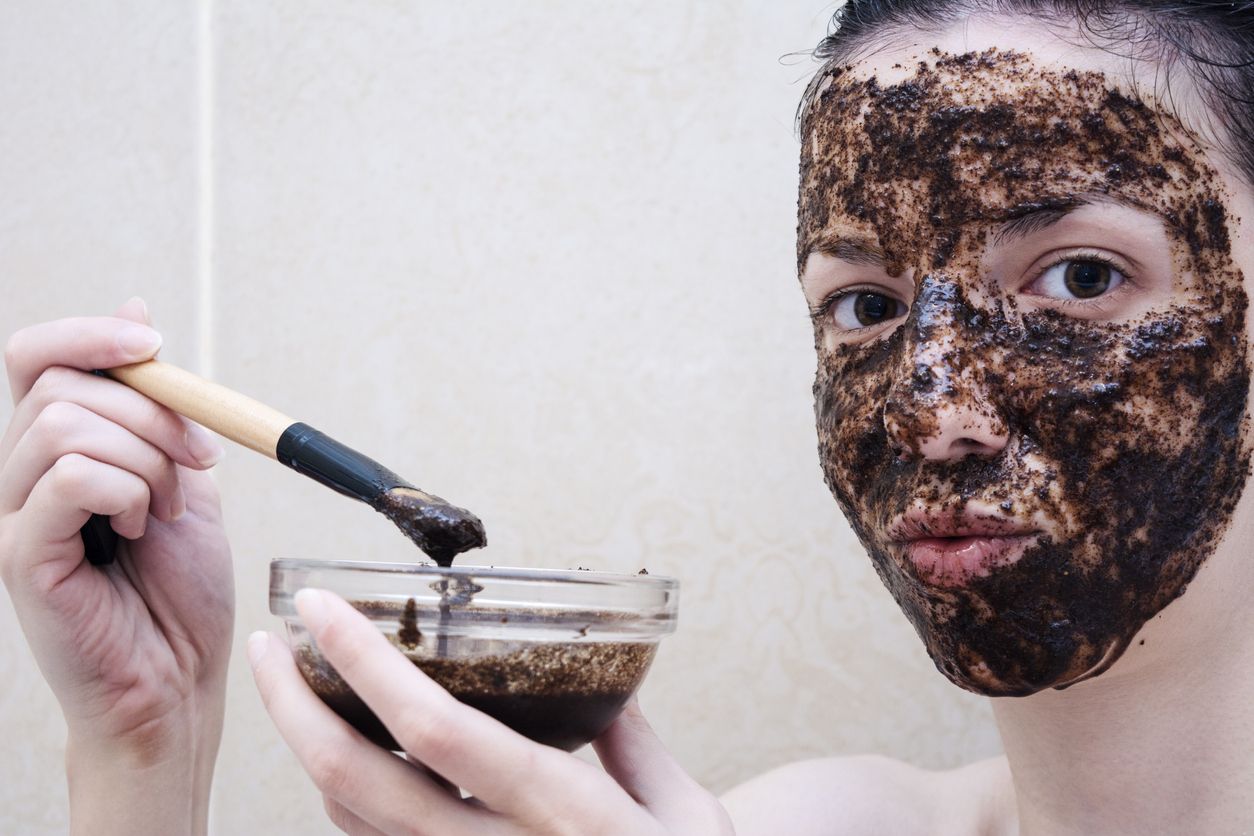 Los increíbles usos del café en la belleza